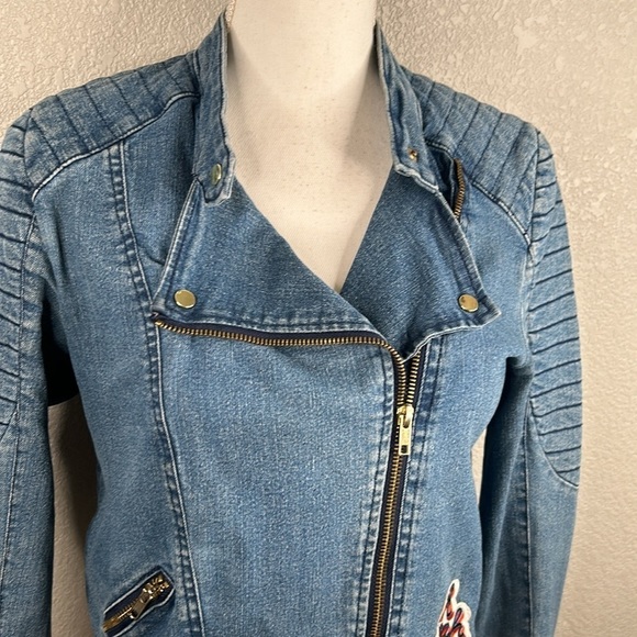 H&M Denim 90s Y2K Oh Yeah Patch Cropped Jean Jacket Size Small - Picture 3 of 6